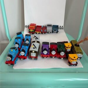 Thomas The Train Diecast Take & Play Trains and Cars-Lot of 18